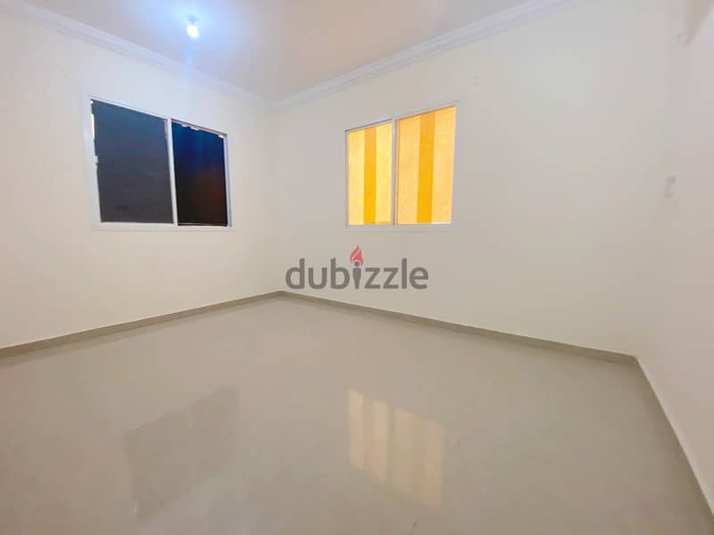 2BEDROOM 2BATHROOMS RENT 3999 IN WAKRAH 4