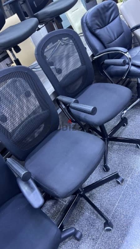 used office chair for sale in Qatar 8