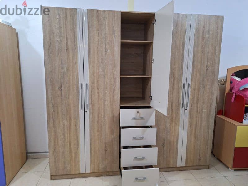 cupboard for sale excilent condition 3