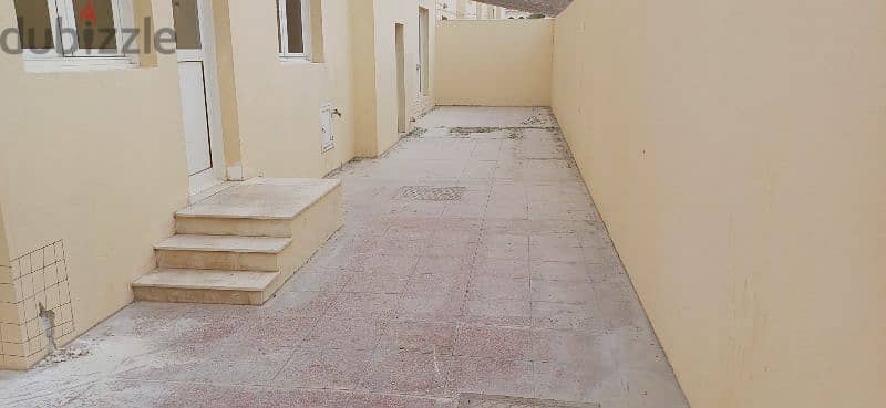 Very Spacious 5 B/R Compound Villa in Izghawa 4