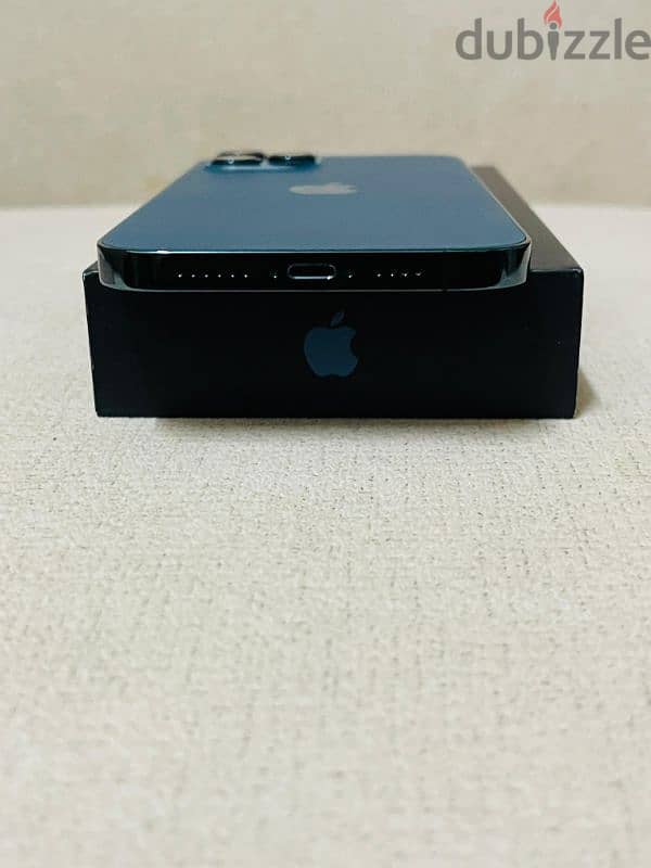 I phone 12 pro max 256 gb blue color 4