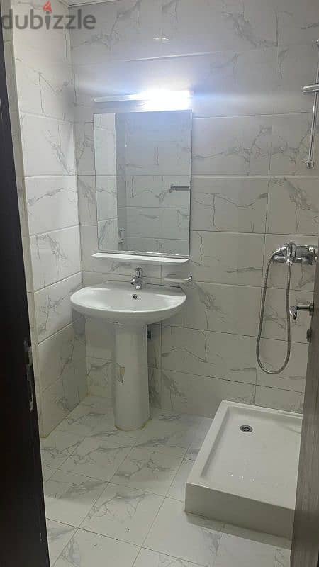 3bhk family apartment near naseem medical Wakara  1months free 0