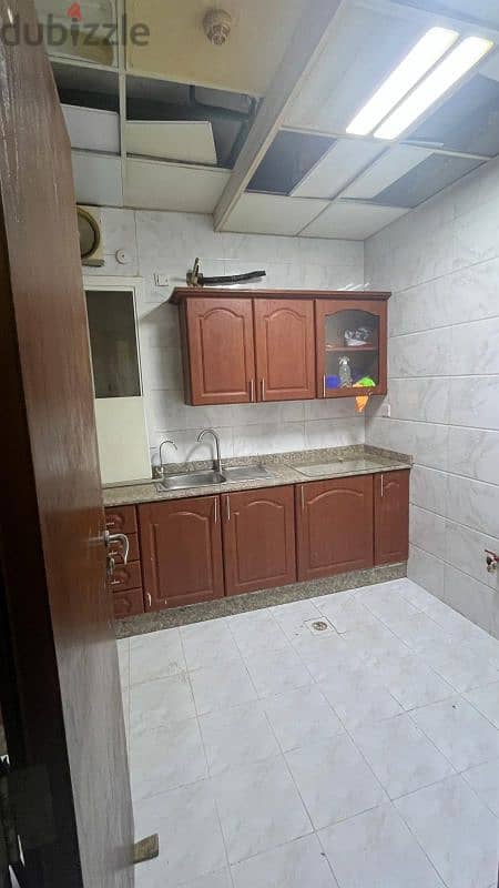 3bhk family apartment near naseem medical Wakara  1months free 6