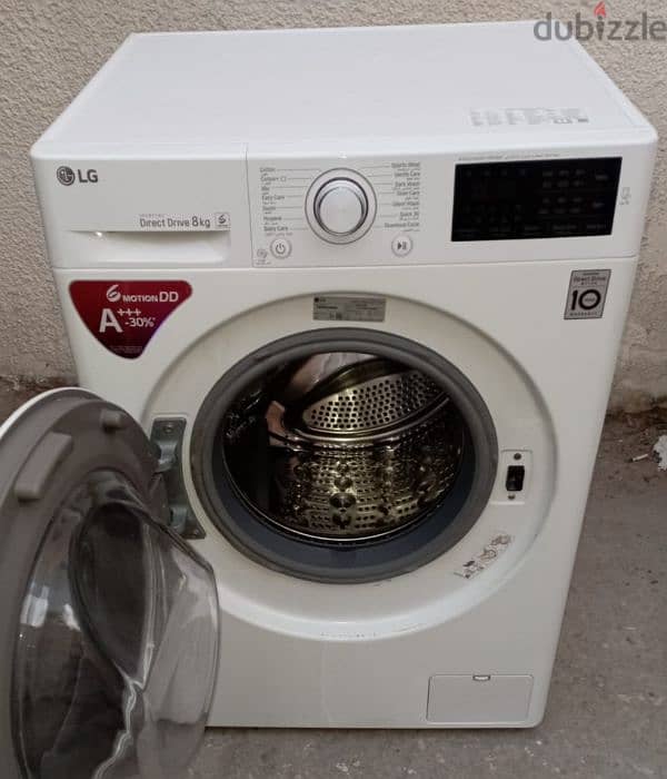 LG washing machine for sale 8kg 0