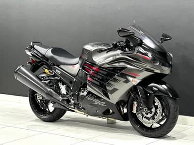 2024 Kawasaki ninja ZZR 1400