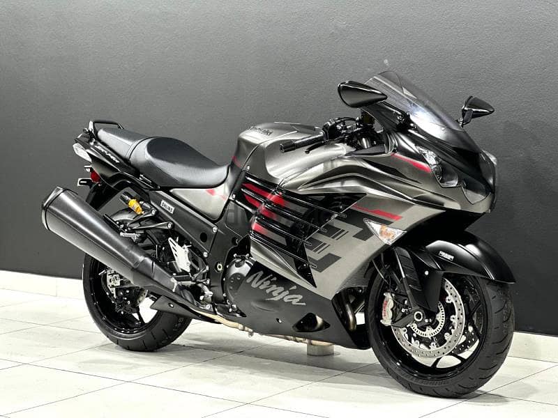 2024 Kawasaki ninja ZZR 1400 0