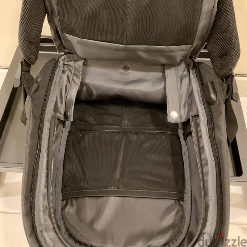 Smart XD Design Backpack, black (Great Condition) 4