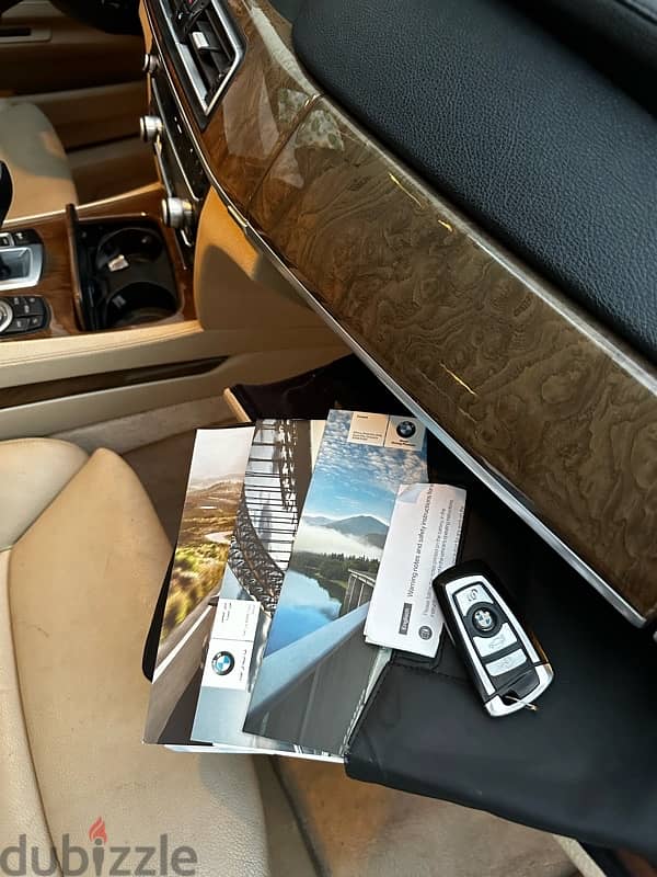 BMW 7-Series 2009 4