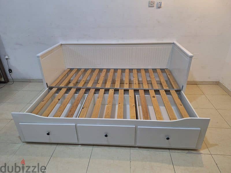 day bed for sale IKEA 1