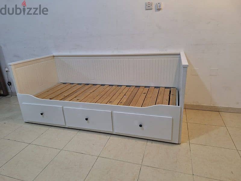 day bed for sale IKEA 3