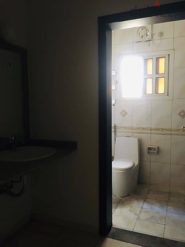 VERY SPACIOUS COMMERCIAL VILLA :  Behind Ikea Leabaib/ Duhail Road 10