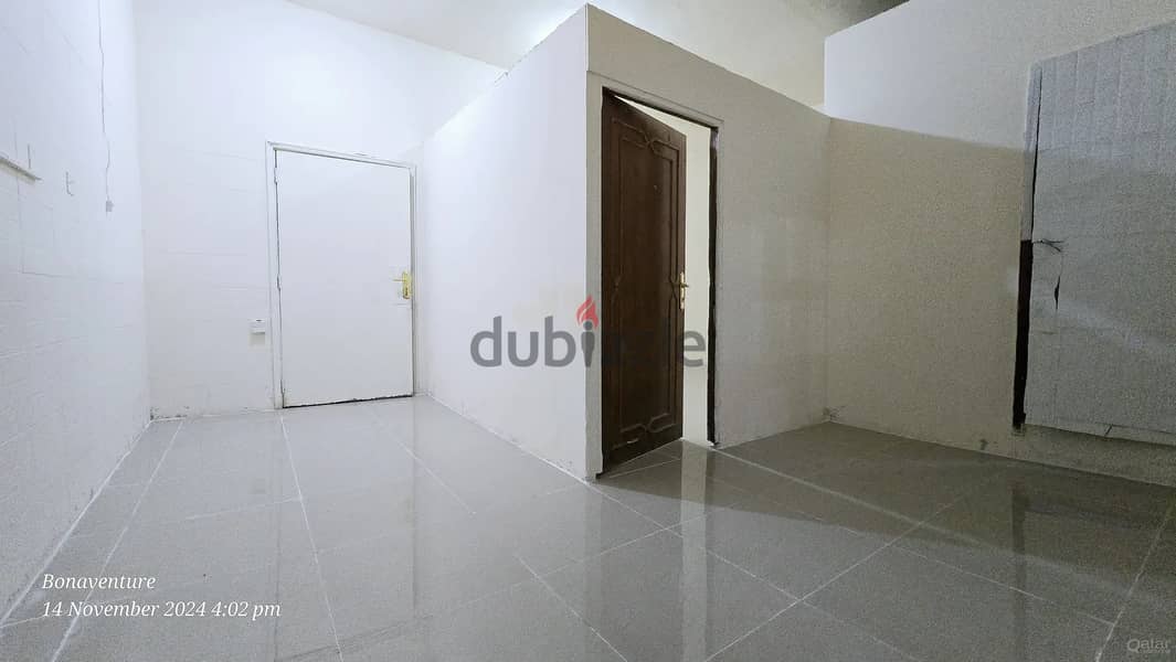 Small 1 BHK  ASPIRE ZONE , AL WAAB  Family Villa Apartment 0