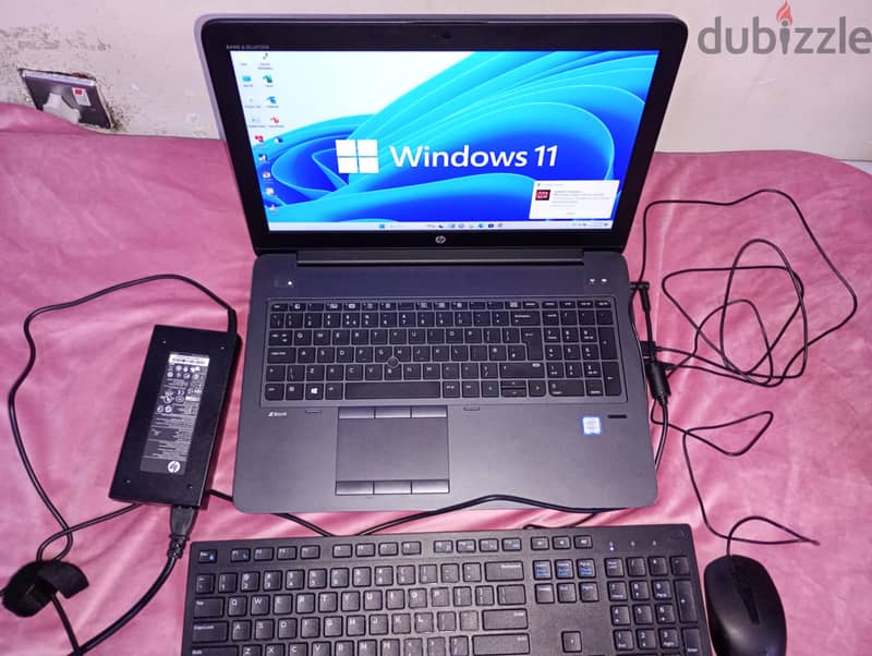 HP ZBook 15 G3 Laptop: Core i7-6700HQ 256GB SSD 16GB RAM 4GB Graphic 2