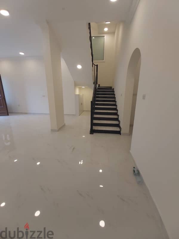 villa for rent hazm al markhiya 7