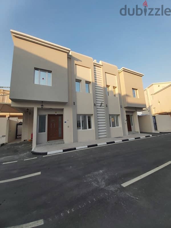 villa for rent hazm al markhiya 8