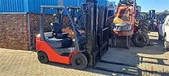 Forklift For Rent Weekly or Montly Basis Rent Available 3 Ton 5 Ton 7