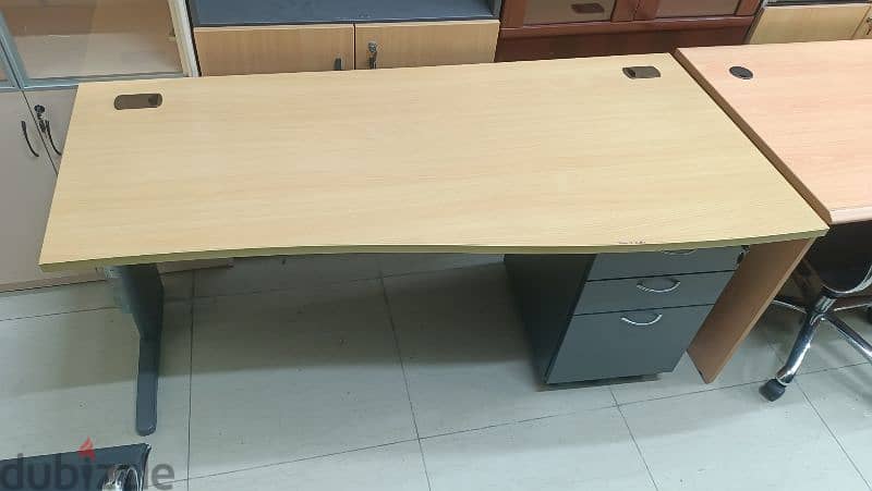 office desks for sale 9