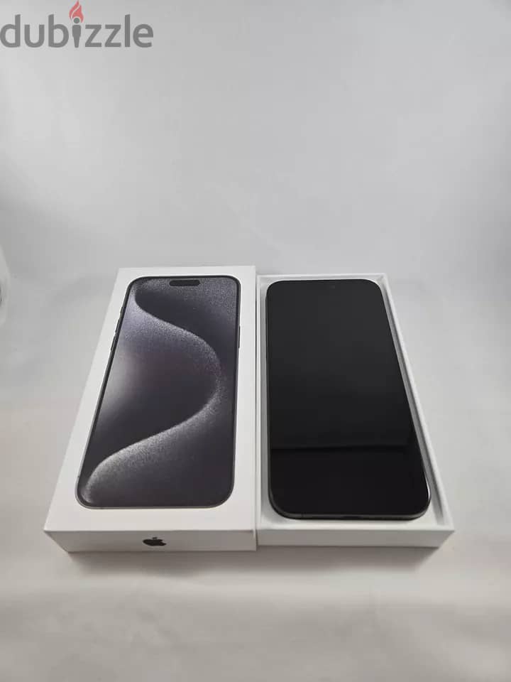 Apple iPhone 15 Pro Max 256GB Black  factory Unlocked 1