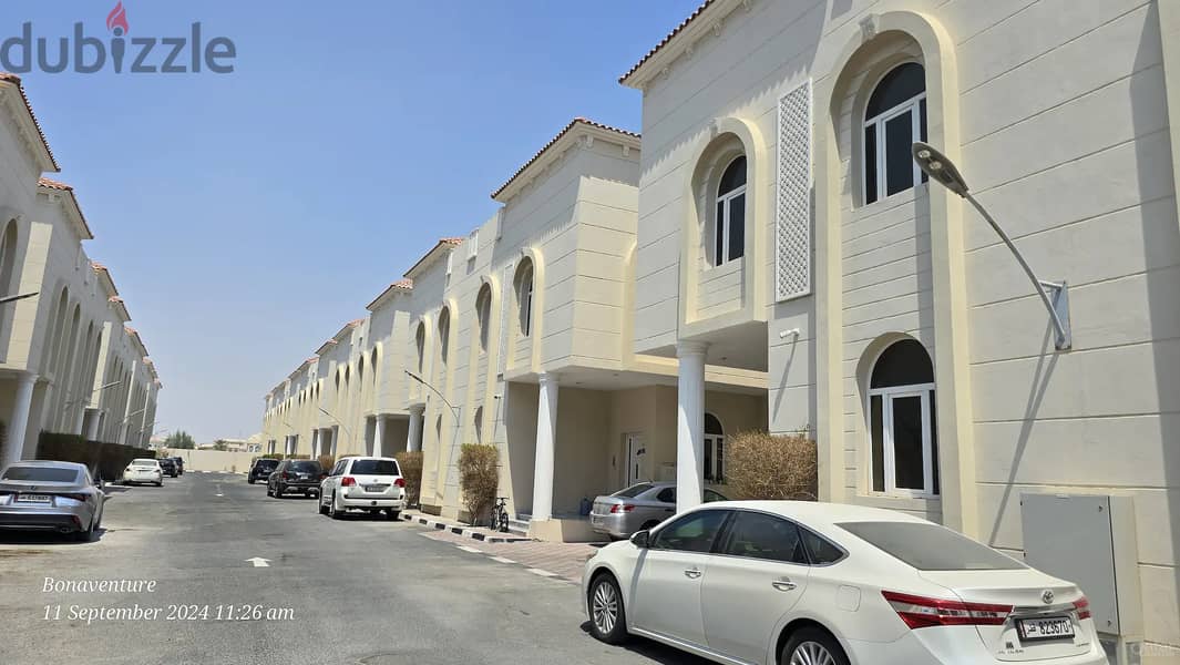 6 BHK  Family Villa AL KHARTHIYAT, IZGHAWA 0