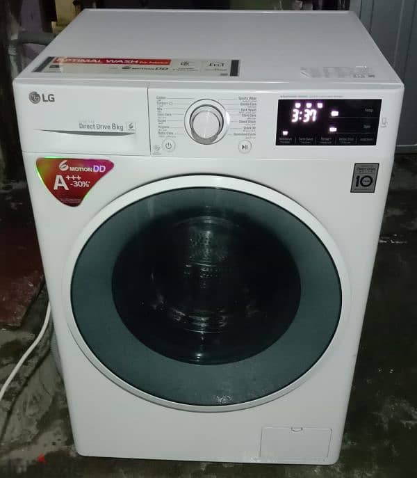 washing machine for sell (8)kg. Call me 70577993 0