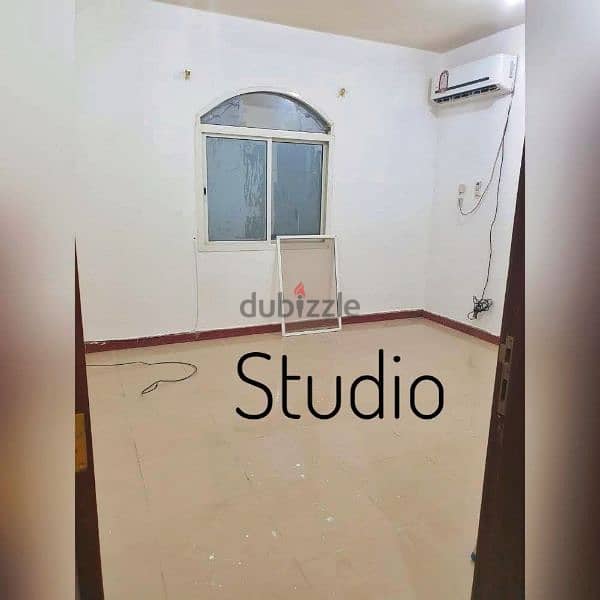 للايجار بالغرافة استوديو / studio in Gharrafah 0