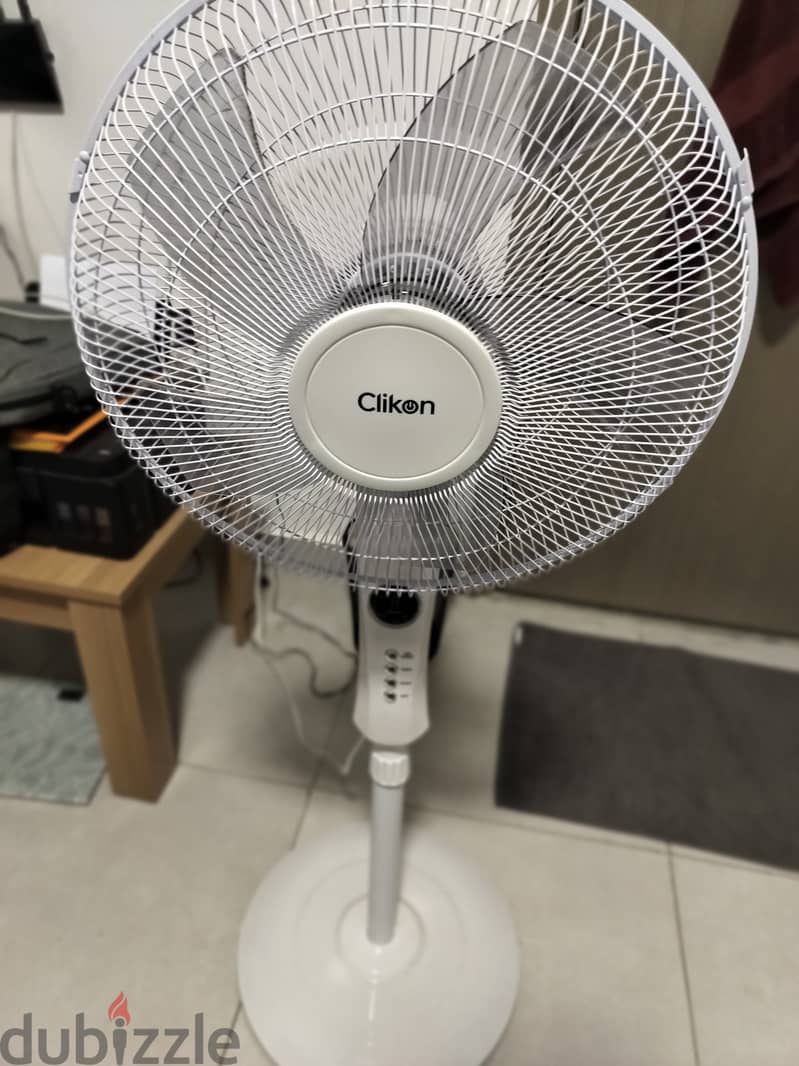 Pedestal Fans w/Remote White Color 16 inch 0