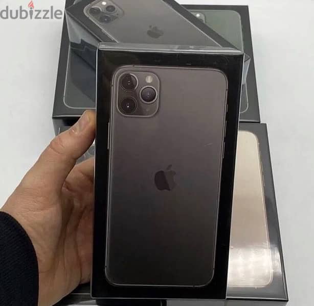 BRAND NEW APPLE IPHONE 11 PRO MAX 256GB NOW AVAILABLE!!! 4