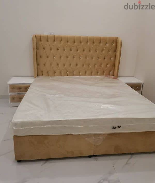 We selling all kind of new furniture. 30032896 11