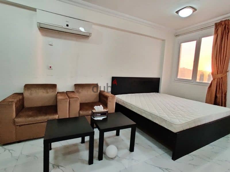 studio and 1BHK available 4