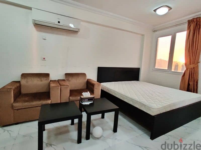 studio and 1BHK available 6