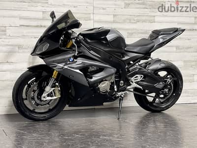 2017 BMW S1000RR  (+97466574363)