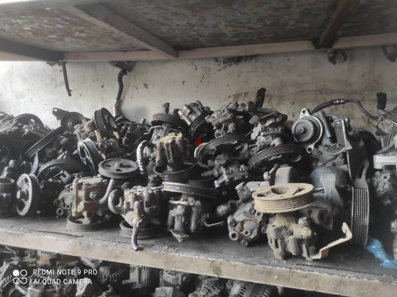 All kinds of scrap for petrol vehicles. . . 0