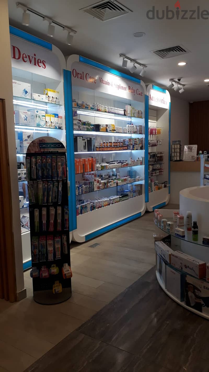 Pharmacy for rent in um Salal Mohammed area in commercial street 2