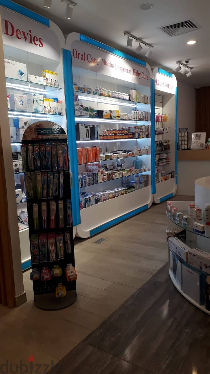 Pharmacy for rent in um Salal Mohammed area in commercial street 8