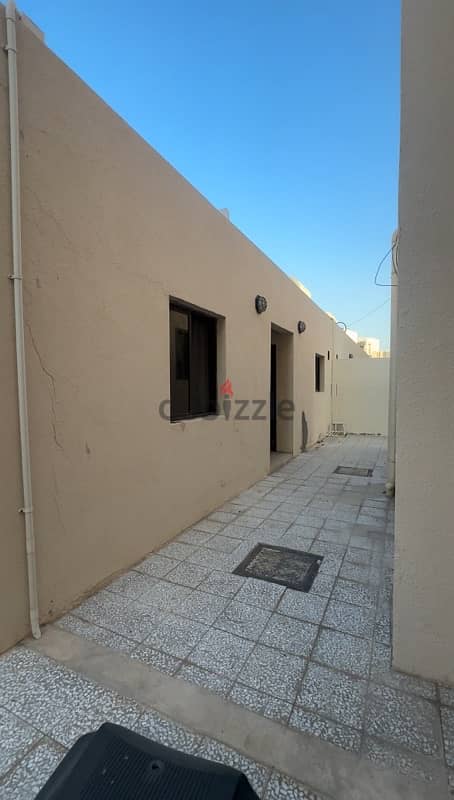 VILLA FOR RENT IN ABU HAMOUR 1