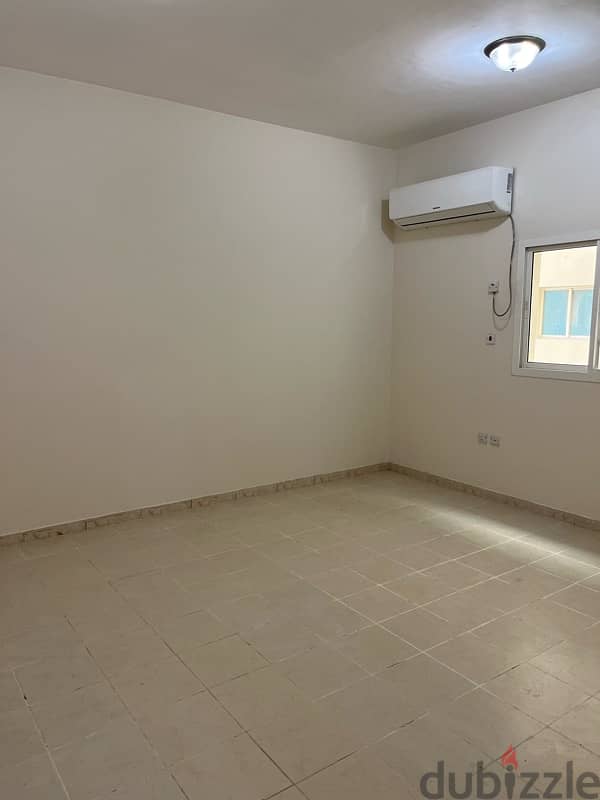 2 bhk near mansura metro for family 4