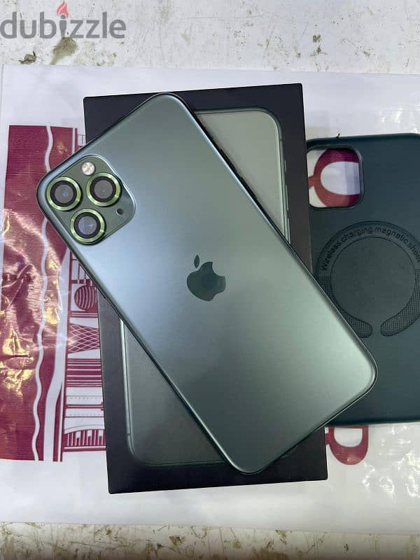 I phone 11 pro 256 gb green color 0