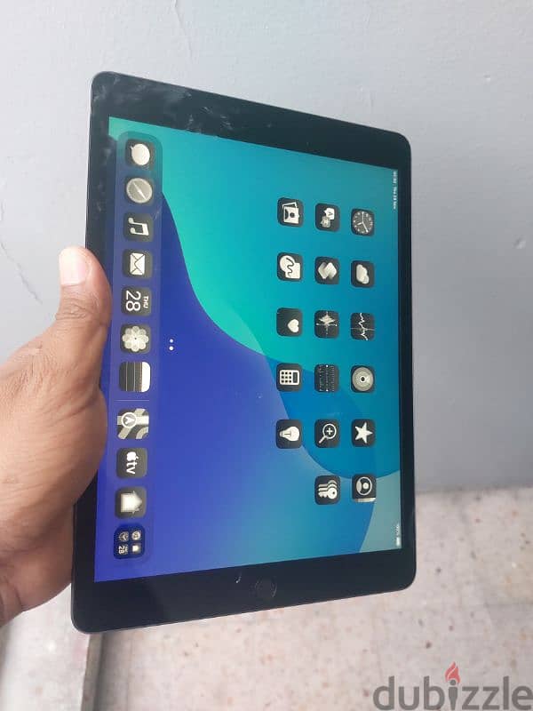 Apple Ipad 8 generation 1