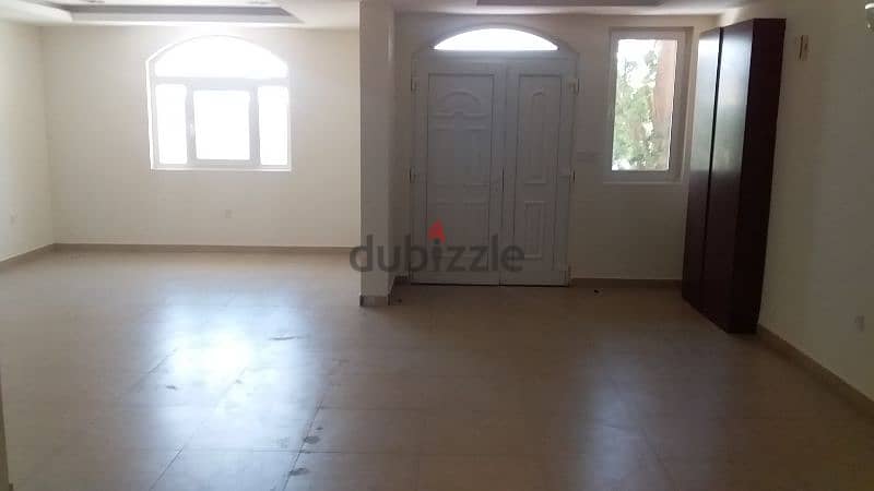 Freestanding spacious 6 B/R Villa in Umslal Mohd( Family/Staff) 7