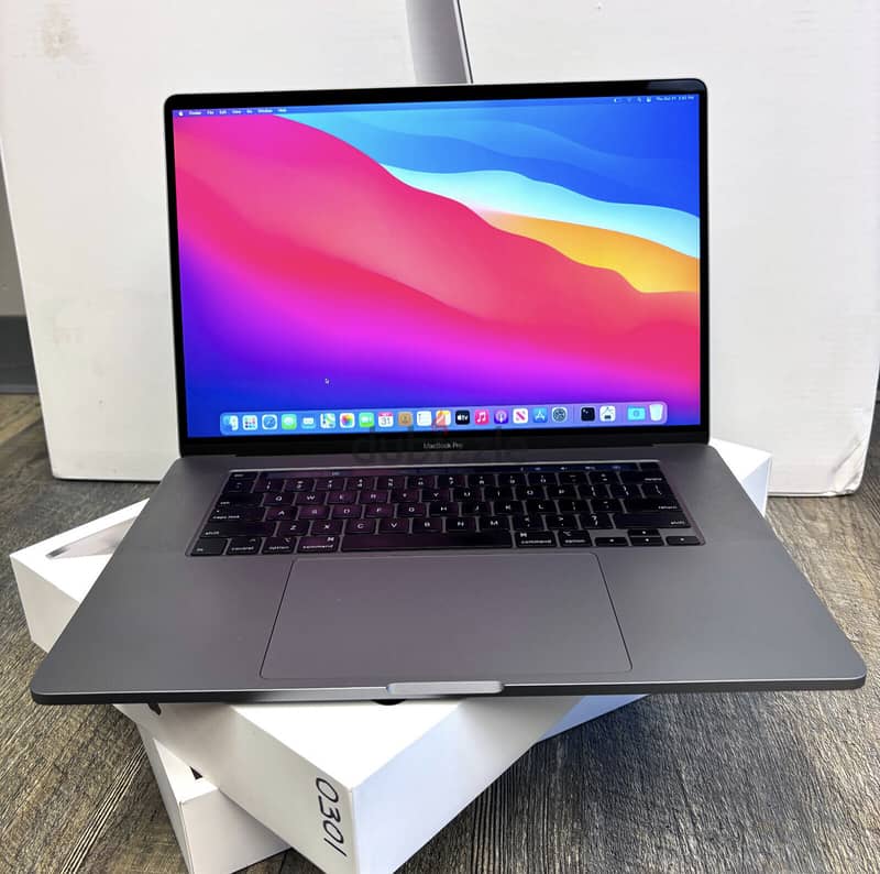 16 inch Apple MacBook Pro 2.4GHz Intel i9 Is Available For Sale 3