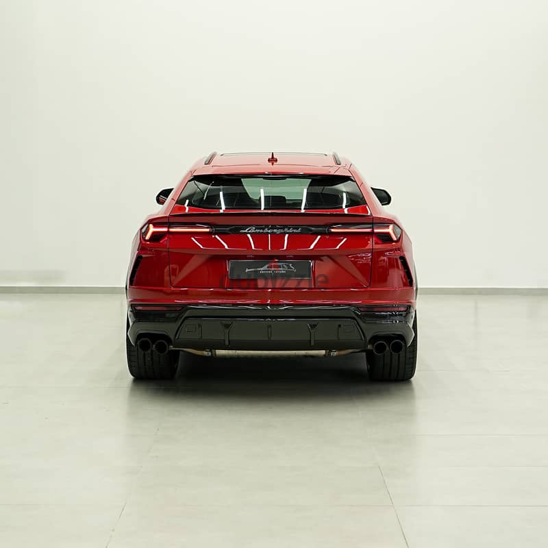 Lamborghini Urus (2019) 4