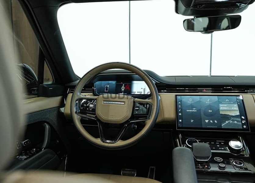 Land Rover Range Rover Sport Dynamic SE (2023) 8