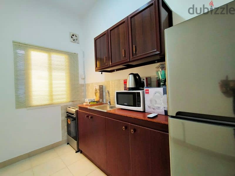 Fully Furnished Executive Studio Near Villagio Metro Link  With Bills 4