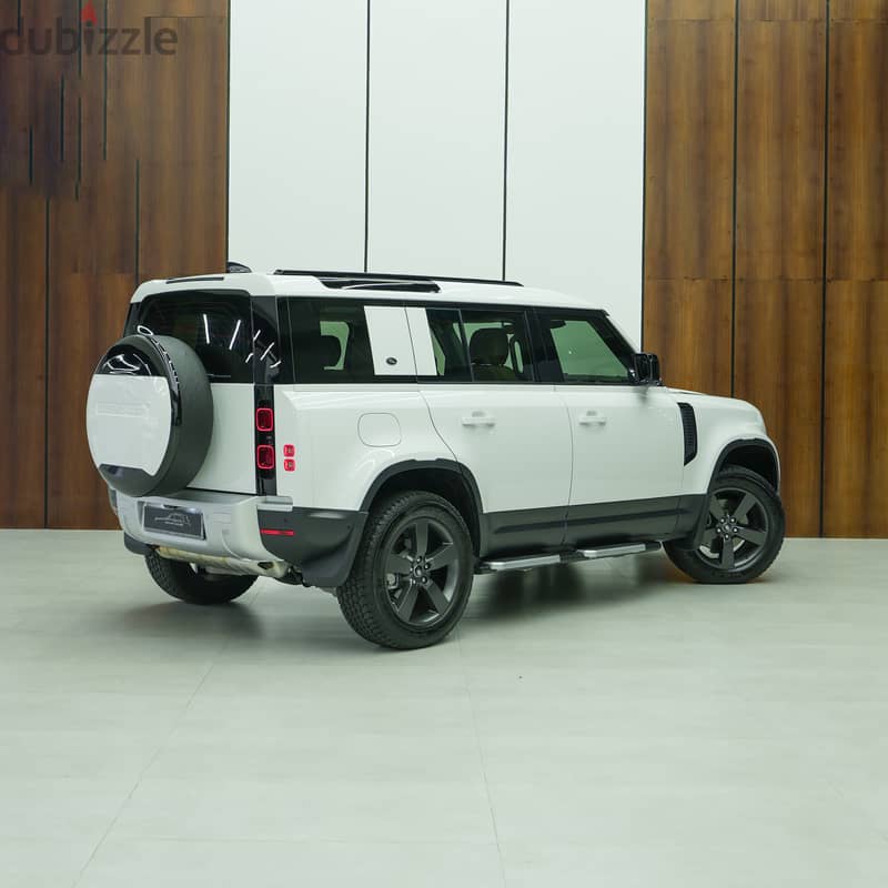 Land Rover Defender 110 S P300 (2024) 3