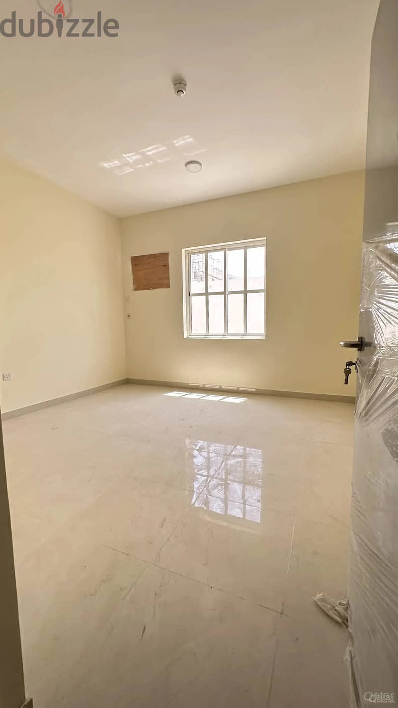 42 Room For Rent - Abu Nakhla 1