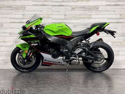 2021 Kawasaki ninja ZX-10R  (+97466574363)