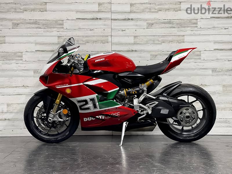 2022 Ducati V2  (+97466574363) 1