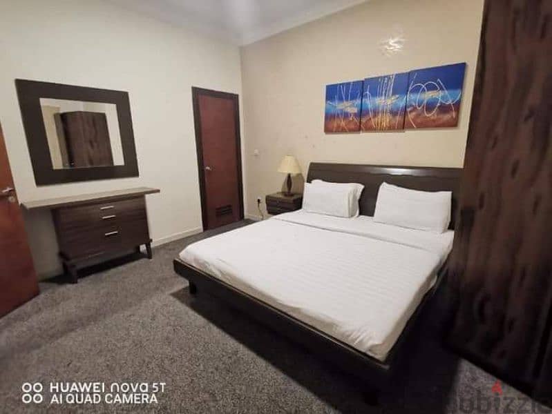 FULLY FURNISHED 1 BHK APARTMENT FOR MONTHLY STAY!! 10