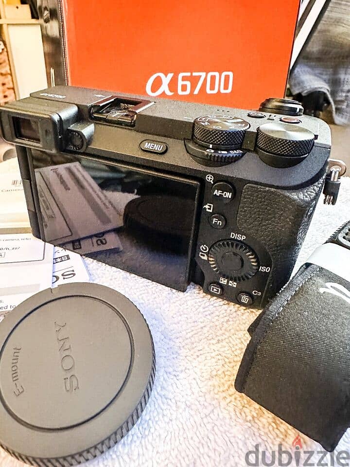 Sony - Alpha 6700 - APS-C Mirrorless PZ 16-50 mm Lens 1