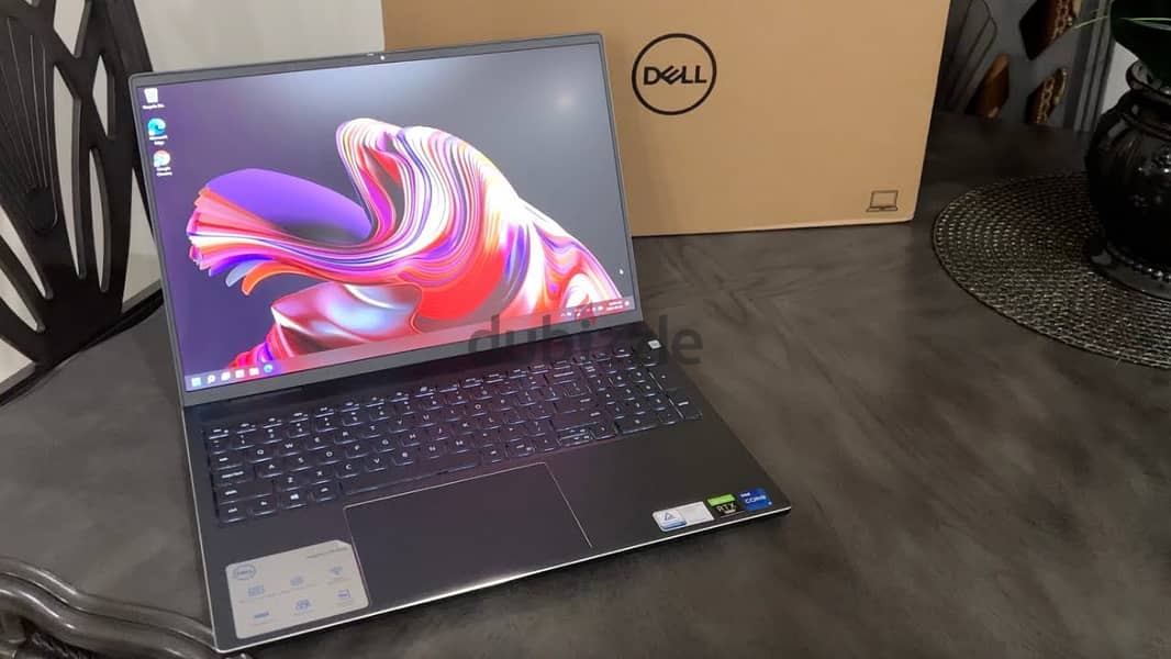 Dell - Inspiron 16 Plus 11th Gen Intel® Core™ i7 4 GB 16 GB 512 GB 0